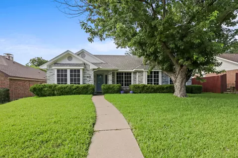 1314 Hall Ln, Seagoville, TX 75159