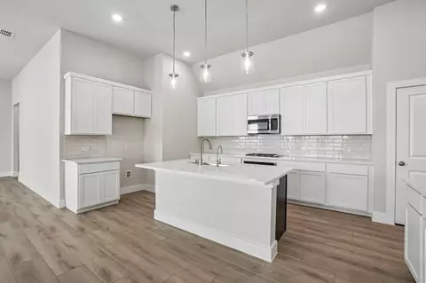 Kitchen - 9301 Rolling Meadow Way, Denton, TX 76207 photo 3 of 5