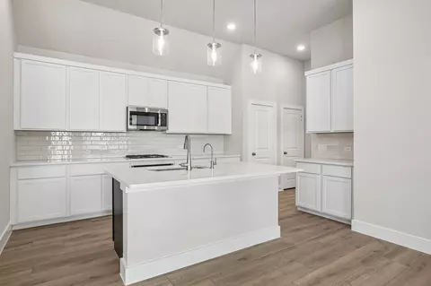 Kitchen - 9301 Rolling Meadow Way, Denton, TX 76207 photo 5 of 5