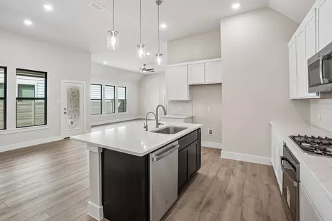 Kitchen - 9301 Rolling Meadow Way, Denton, TX 76207 photo 2 of 5