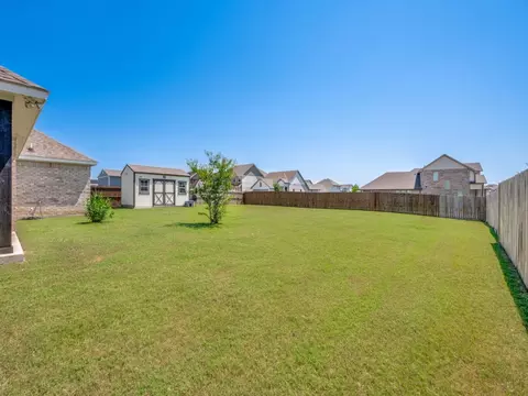 Exterior - 116 Kens Ct, Pilot Point, TX 76258 photo 4 of 6