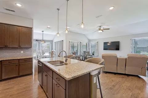 Kitchen - 116 Kens Ct, Pilot Point, TX 76258 photo 2 of 2