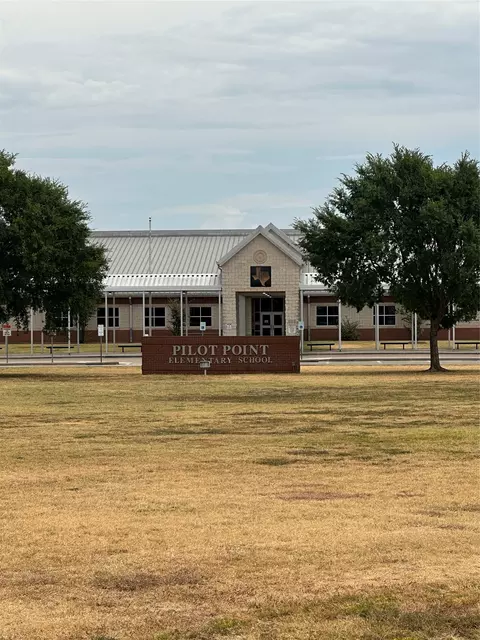 Other - 116 Kens Ct, Pilot Point, TX 76258 photo 9 of 9