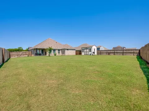 Exterior - 116 Kens Ct, Pilot Point, TX 76258 photo 5 of 6