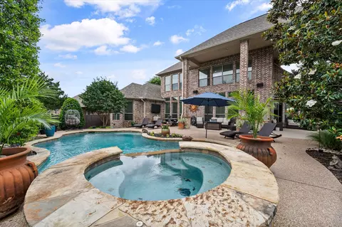 1510 Ashemore Ct, Midlothian, TX 76065