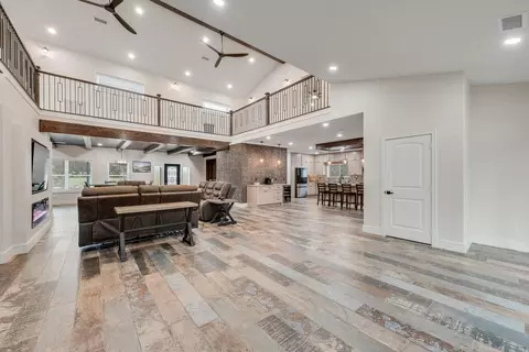 Entry Way - 11167 Plainview Rd, Krum, TX 76249 photo 1 of 5