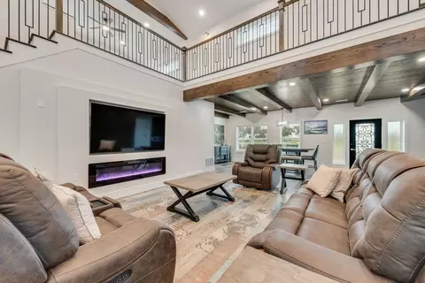 Living - 11167 Plainview Rd, Krum, TX 76249 photo 1 of 1