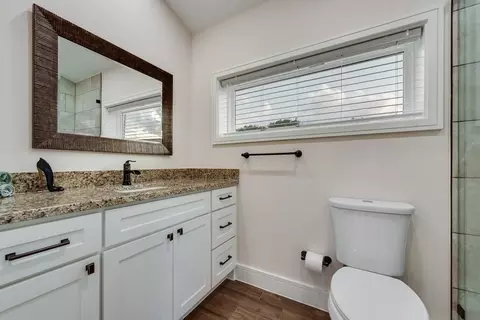 Bath - 11167 Plainview Rd, Krum, TX 76249 photo 1 of 6