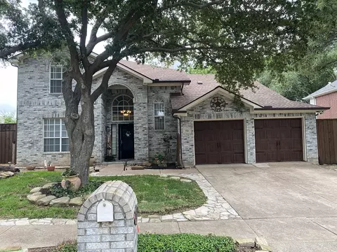 725 Crested Butte Trl, Flower Mound, TX 75028