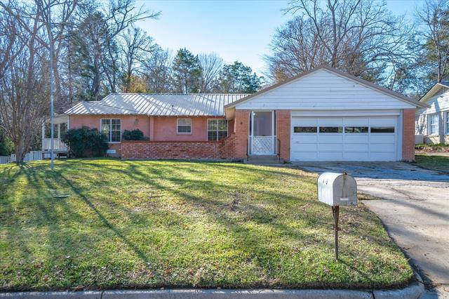 175 Elm St, Canton, TX 75103