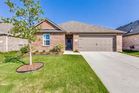 1021 Baker Bridge Dr, Forney, TX 75126