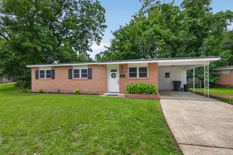 5310 Aster St, Bossier City, LA 71112