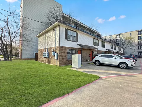 922 Fannin St #109, Denton, TX 76201