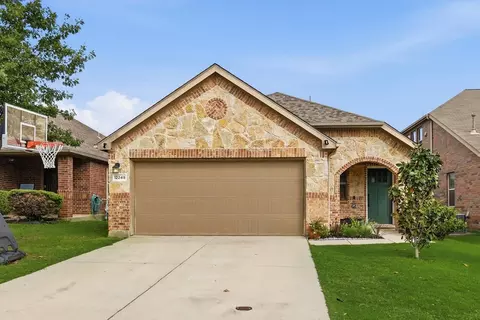 12249 Walden Wood Dr, Fort Worth, TX 76244