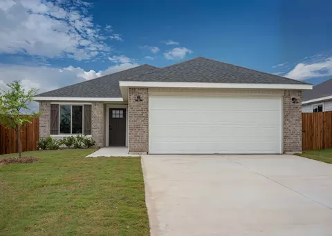 13537 Stage Coach Ln, Cresson, TX 76035
