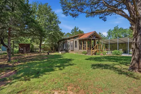 28 Arkansas St, Pottsboro, TX 75076