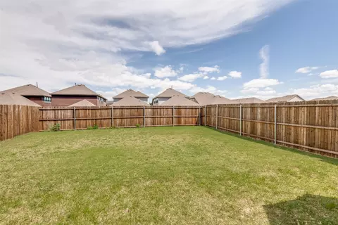 Exterior - 1637 Ackerly Dr, Forney, TX 75126 photo 2 of 4