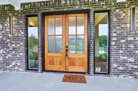 Entry Way - 1009 Devonshire Dr S, Forney, TX 75126 photo 1 of 2