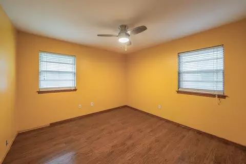 Bedroom - 804 N Ector Dr, Euless, TX 76039 photo 9 of 12