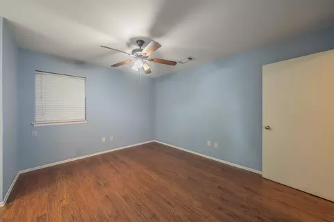 Bedroom - 804 N Ector Dr, Euless, TX 76039 photo 4 of 12