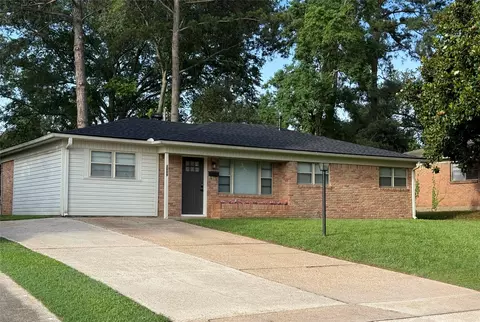 2809 Alkay Dr, Shreveport, LA 71118