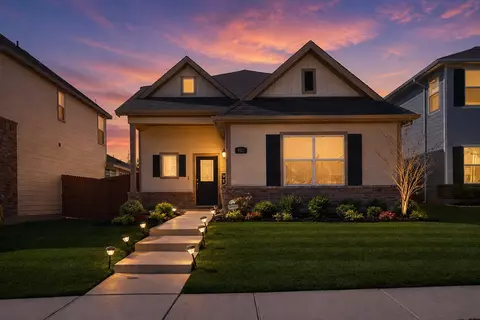 4021 Aurora Ln, Forney, TX 75126