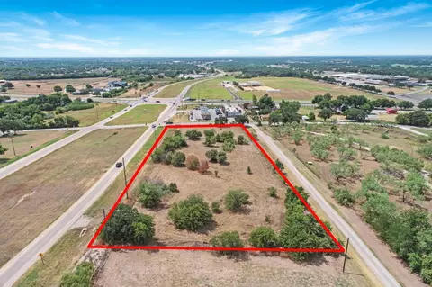 1882 Old Mineral Wells Hwy, Weatherford, TX 76088
