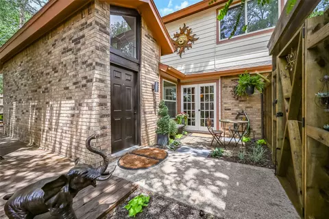 1446 Palmnold Cir W, Fort Worth, TX 76120