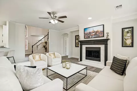 Living - 4314 Constitution Dr, Rowlett, TX 75089 photo 2 of 3