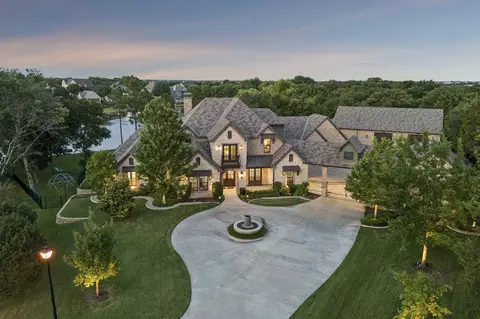517 Pine Island Cir, Heath, TX 75032