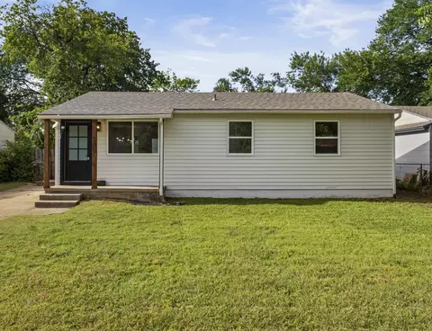 2807 Andrea Ln, Dallas, TX 75228