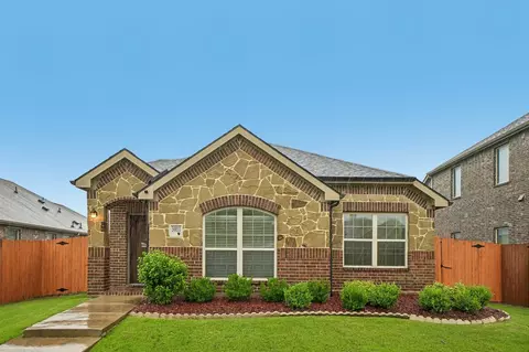 3011 Rosemount Ln, Forney, TX 75126