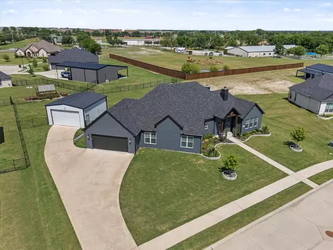 1007 Sinopa St, Caddo Mills, TX 75135