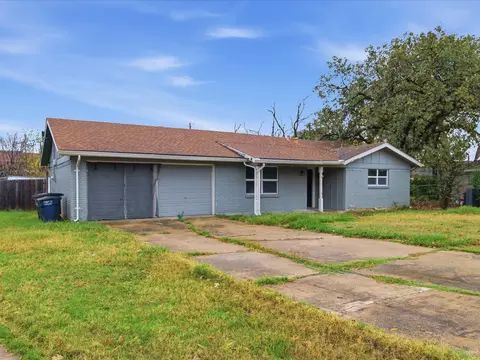 154 Cotillion Rd, Fort Worth, TX 76134