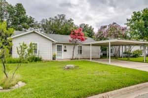 1748 Fagan Dr, Blue Mound, TX 76131