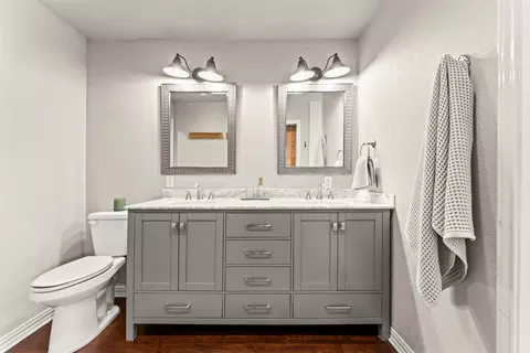 Bath - 3116 Alexander Ave, Waco, TX 76708 photo 2 of 4