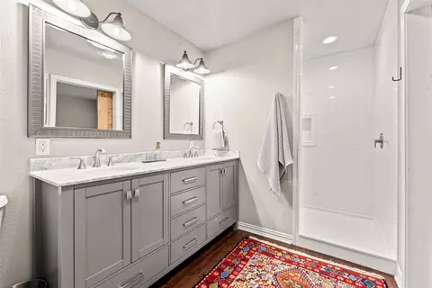 Bath - 3116 Alexander Ave, Waco, TX 76708 photo 1 of 4