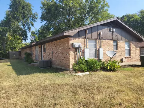 1503 E Wells Ave, Sherman, TX 75090