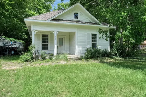409 S Boyd St, Lindale, TX 75771