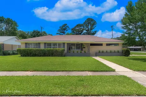 2002 Captain Shreve Dr, Shreveport, LA 71105