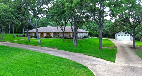 6416 Meadowcrest Ln, Flower Mound, TX 75022