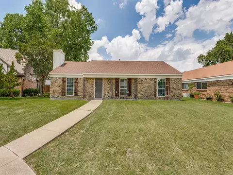 2705 Naples Dr, Garland, TX 75040