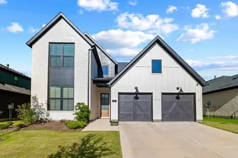 117 Paxton Cir, Arlington, TX 76013