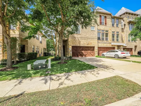 6481 Riviera Dr, Irving, TX 75039