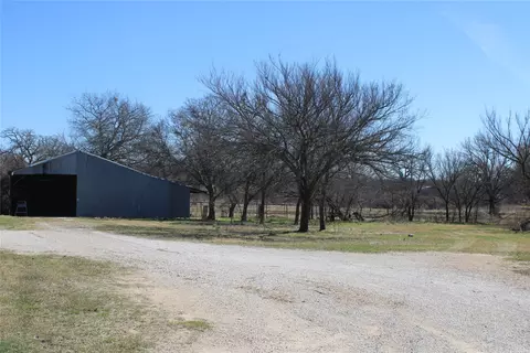 Exterior - 3020 Fm 2210 E, Perrin, TX 76486 photo 1 of 6