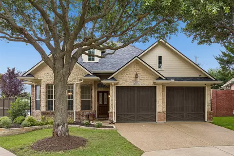 2502 Woodpark Dr, Garland, TX 75044