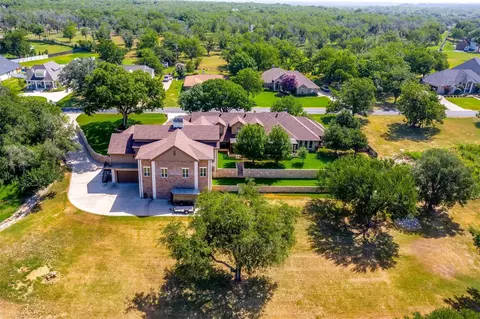 9310 Bellechase Rd, Granbury, TX 76049