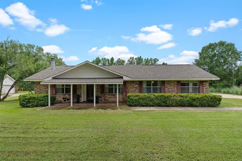 927 Stonewall Preston Rd, Stonewall, LA 71078