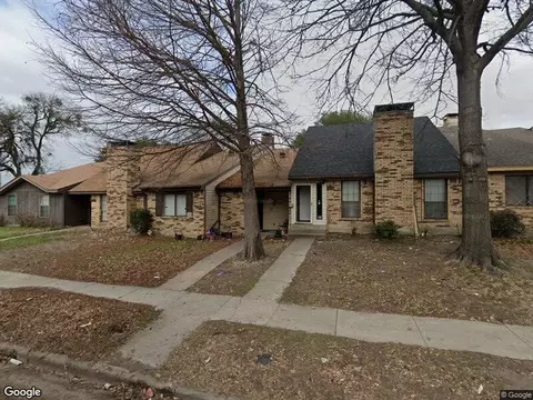 1811 Abshire Ln, Dallas, TX 75228