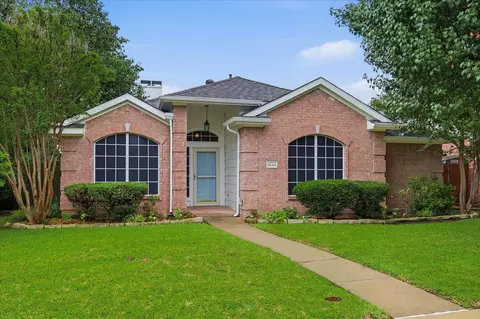 1548 Shannon Dr, Lewisville, TX 75077